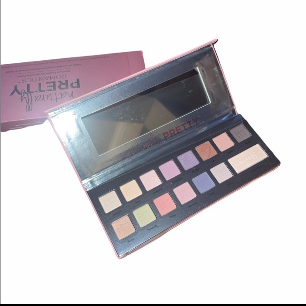 NWT IT COSMETICS naturally pretty romantics - Picture 2 of 6